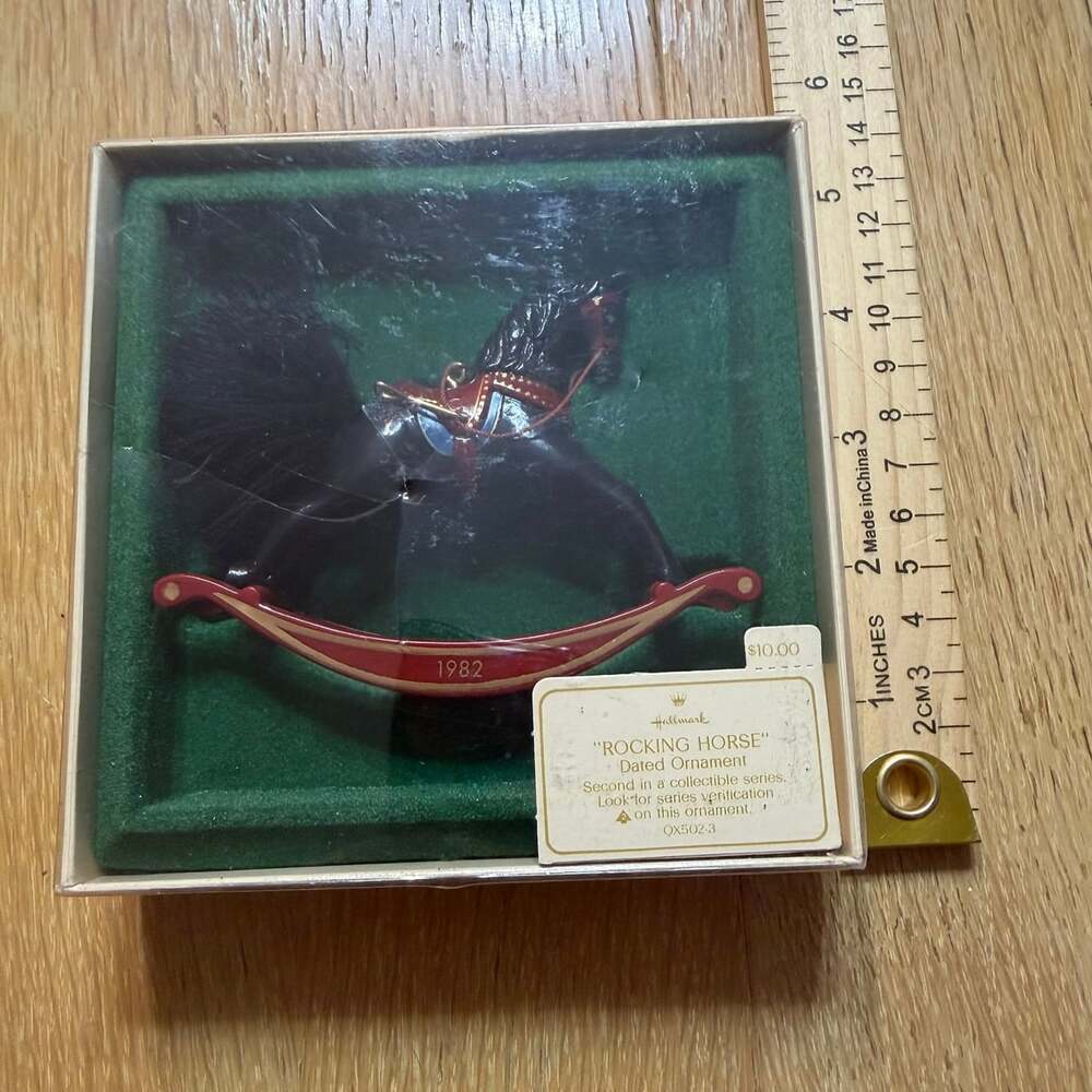 Hallmark Keepsake 1982 Rocking Horse 2nd Series Vintage Christmas Ornament - Picture 4 of 6